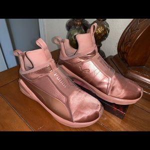 Puma women's size 7